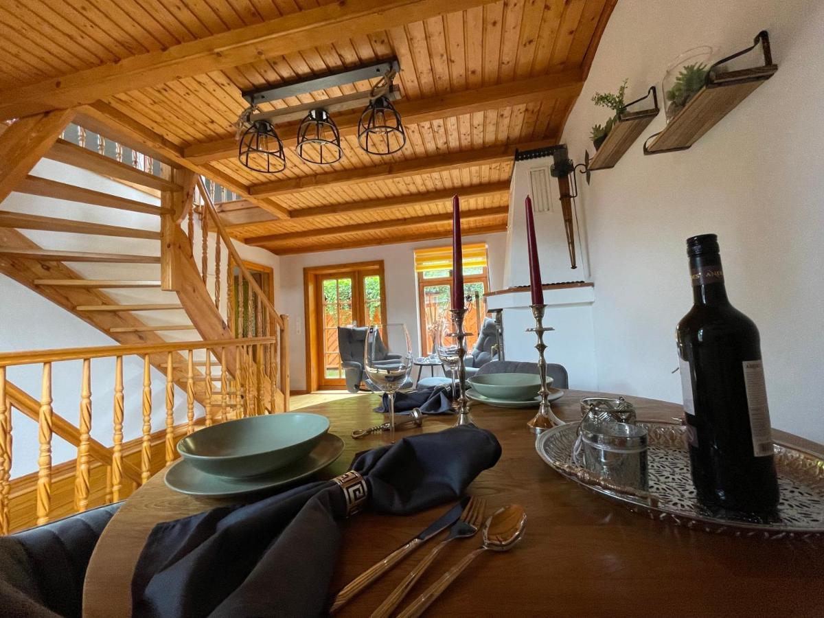 Nicole Holiday home