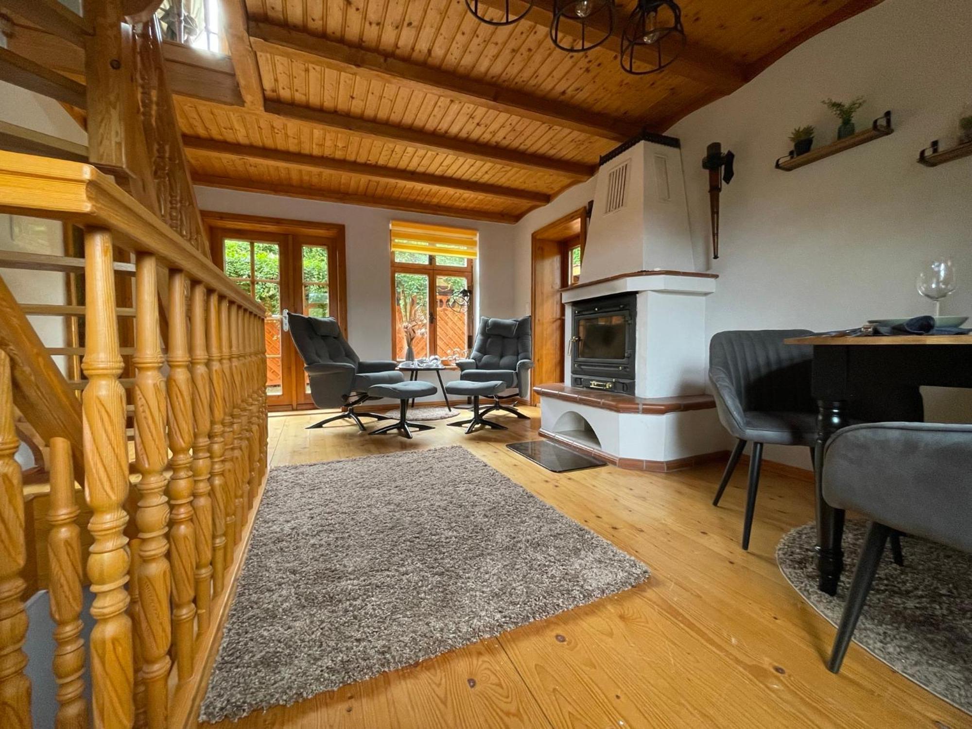 Nicole Holiday home
